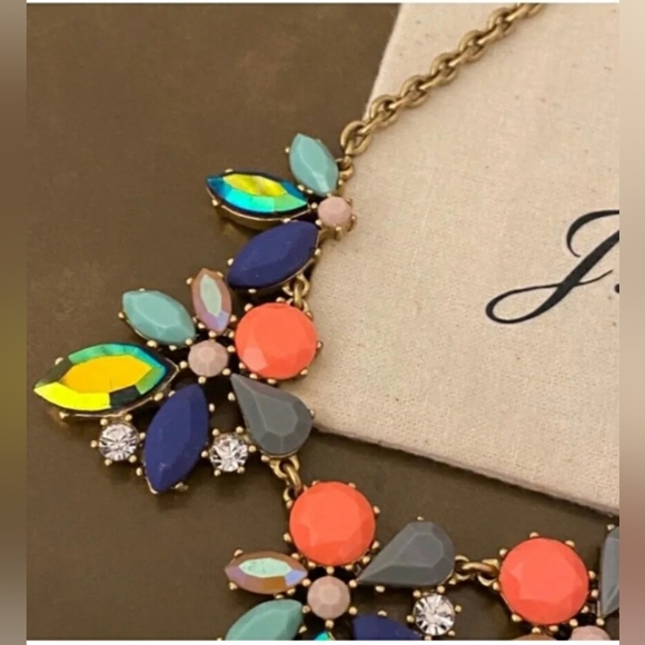 NWT J CREW Brûlée Statement Jewel Box Necklace Crystal Rhinestone - Picture 4 of 4